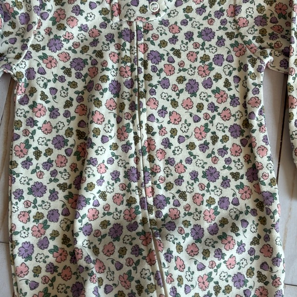 NWT Carters Tiny Playful Flowers Pink Purple Girls Footed Zip Up Pajamas SZ 9M - Picture 6 of 7